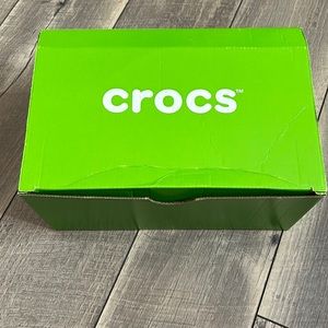 Crocs women’s size 9